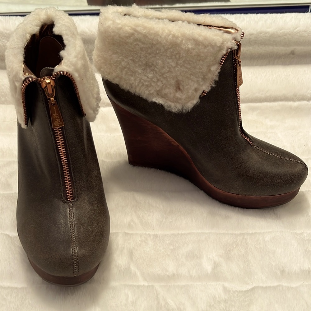 NEW Matt Bernson Brown Leather Zip Wedge Heel Bootie w/ Faux Sherpa Trim